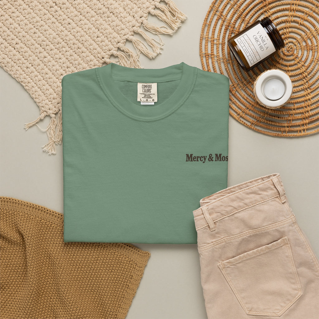 Shhh Quiet on the Bayou T-shirt | Alligator Swamp Graphic