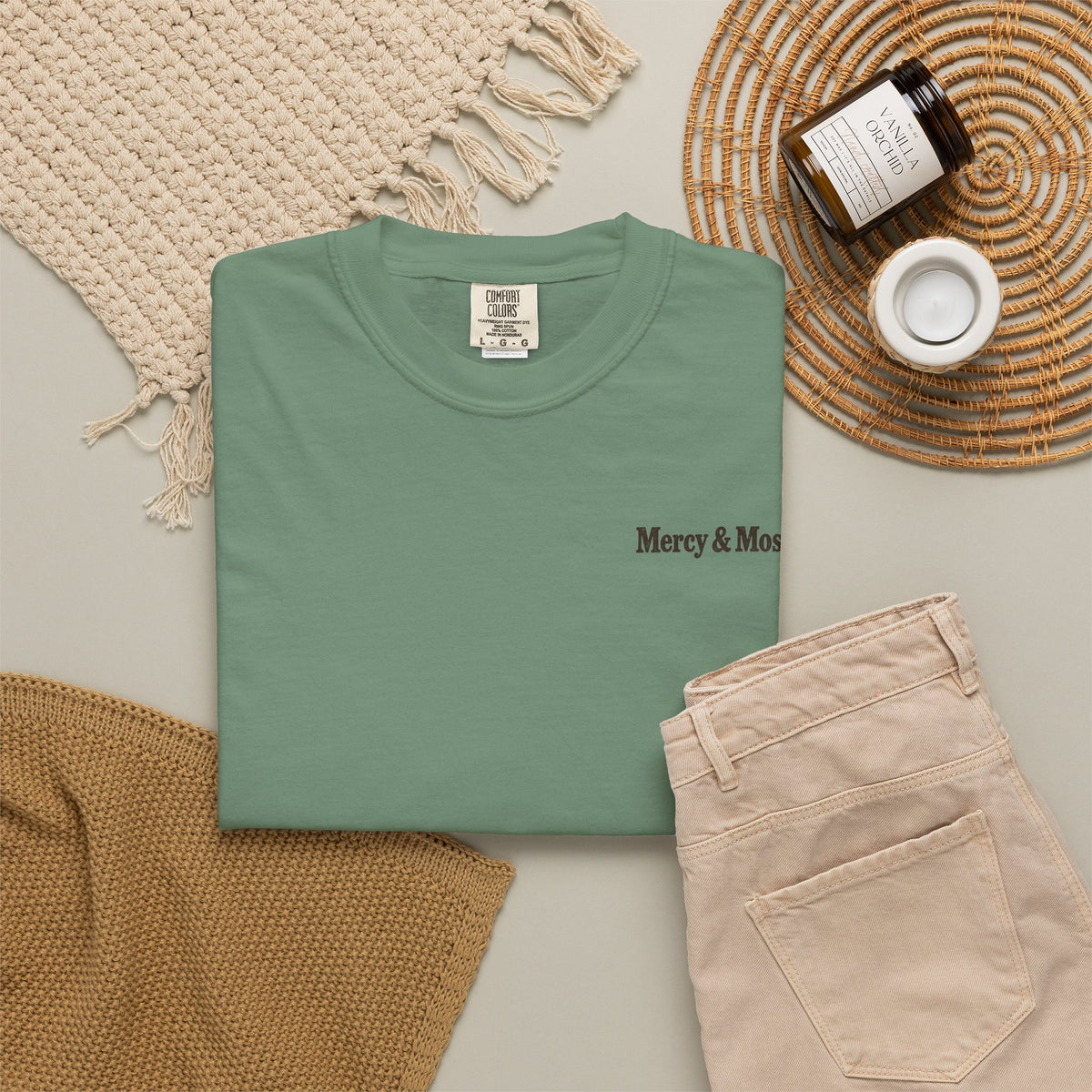 Shhh Quiet on the Bayou T-shirt | Alligator Swamp Graphic